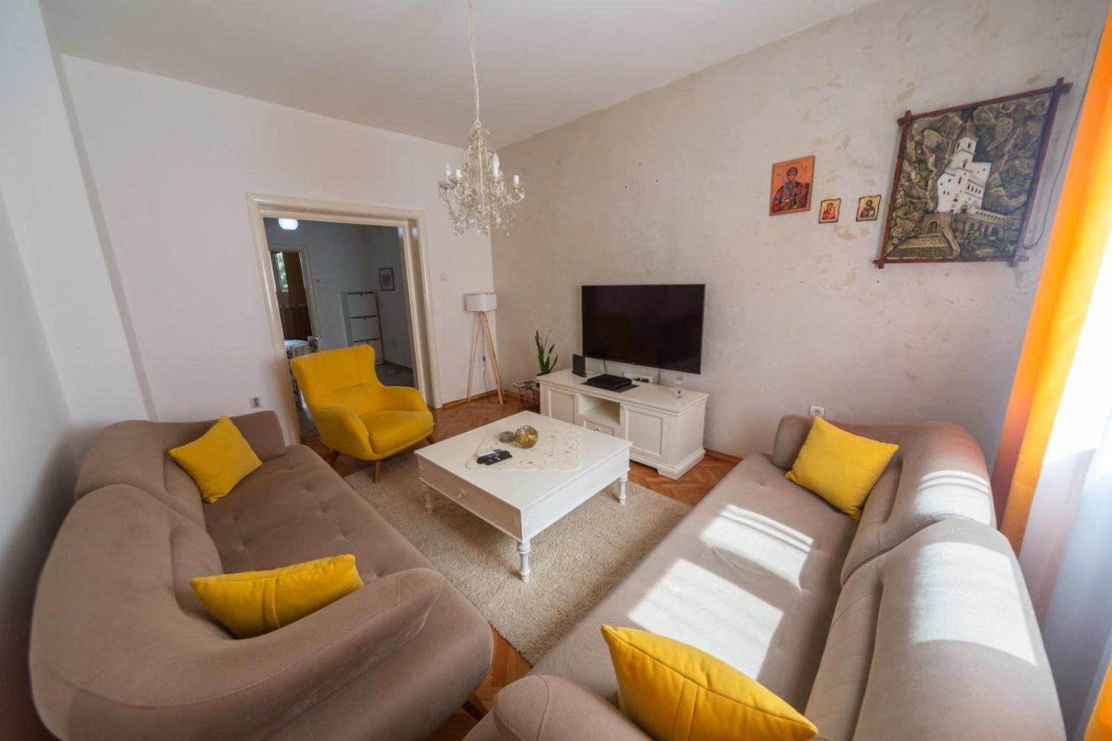 Center_Apartment_Lux Podgorica Exterior photo